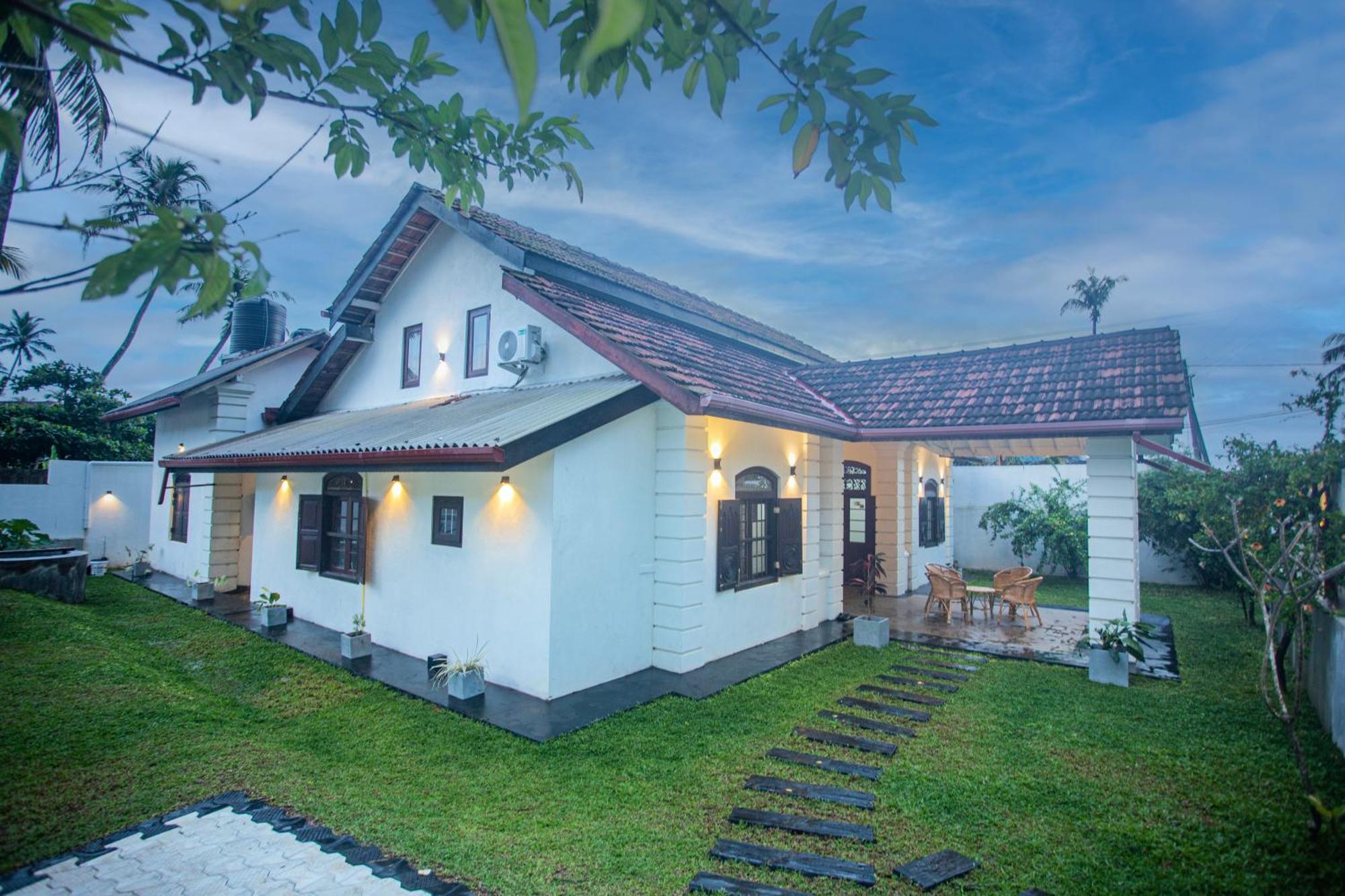 Villa Risithenmi 아항가마 외부 사진